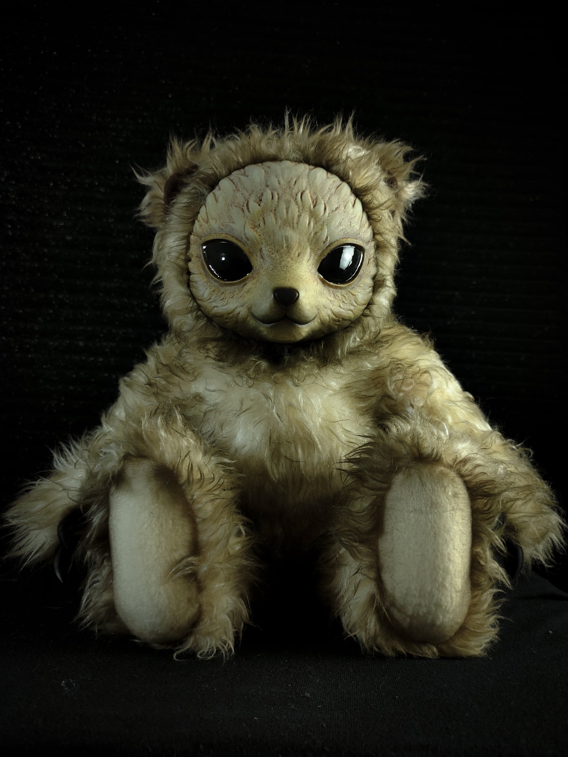 Falkun (Dusty Dream Ver.) - Monster Art Doll Plush Toy