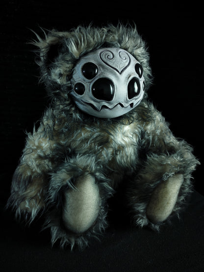 Arakobe (Goulrond Ver.) - Monster Art Doll Plush Toy
