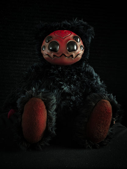 Arakobe (Morose Mandibles Ver.) - Monster Art Doll Plush Toy