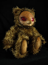Load image into Gallery viewer, Vipal (Sunsetz Ver.) - Monster Art Doll Plush Toy
