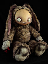 Load image into Gallery viewer, Jitters (Rickety Rottity Ver.) - Monster Art Doll Plush Toy

