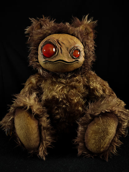 Zippo (Gelatinous Glimmer Ver.) - Monster Art Doll Plush Toy