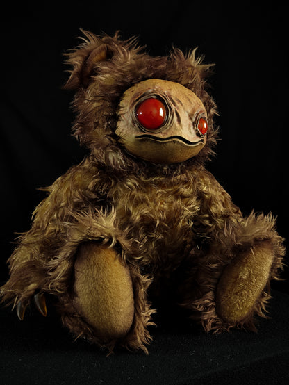 Zippo (Gelatinous Glimmer Ver.) - Monster Art Doll Plush Toy