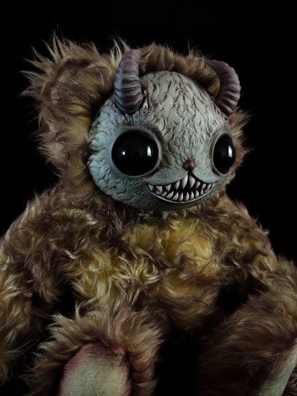 Yukigen (Abominable Snowman Ver.) - Monster Art Doll Plush Toy