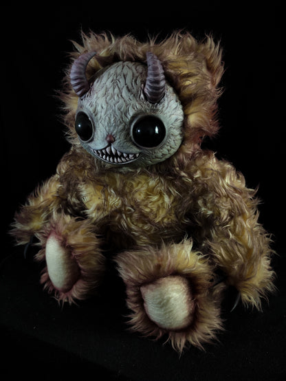 Yukigen (Abominable Snowman Ver.) - Monster Art Doll Plush Toy