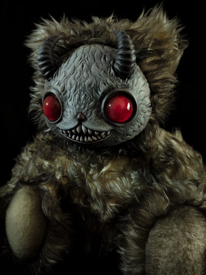 Yukigen (Krazy Krampus Ver.) - Monster Art Doll Plush Toy