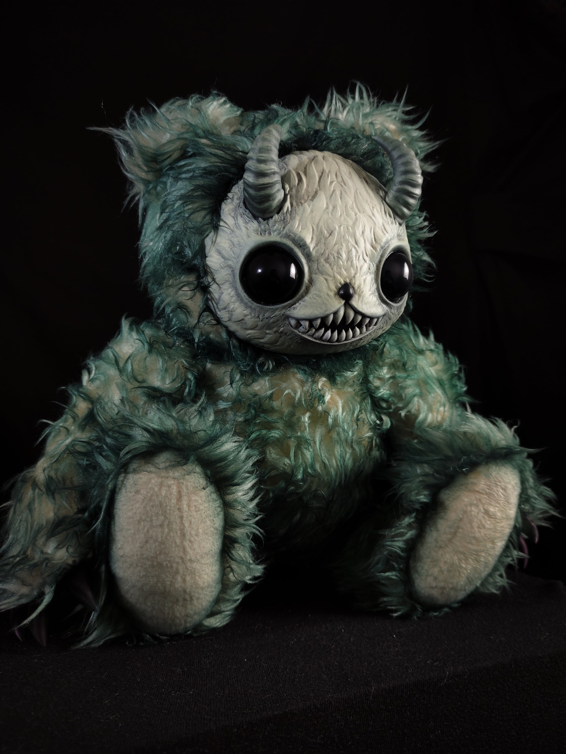 Yukigen (Yuletide Yeti Ver.) - Monster Art Doll Plush Toy