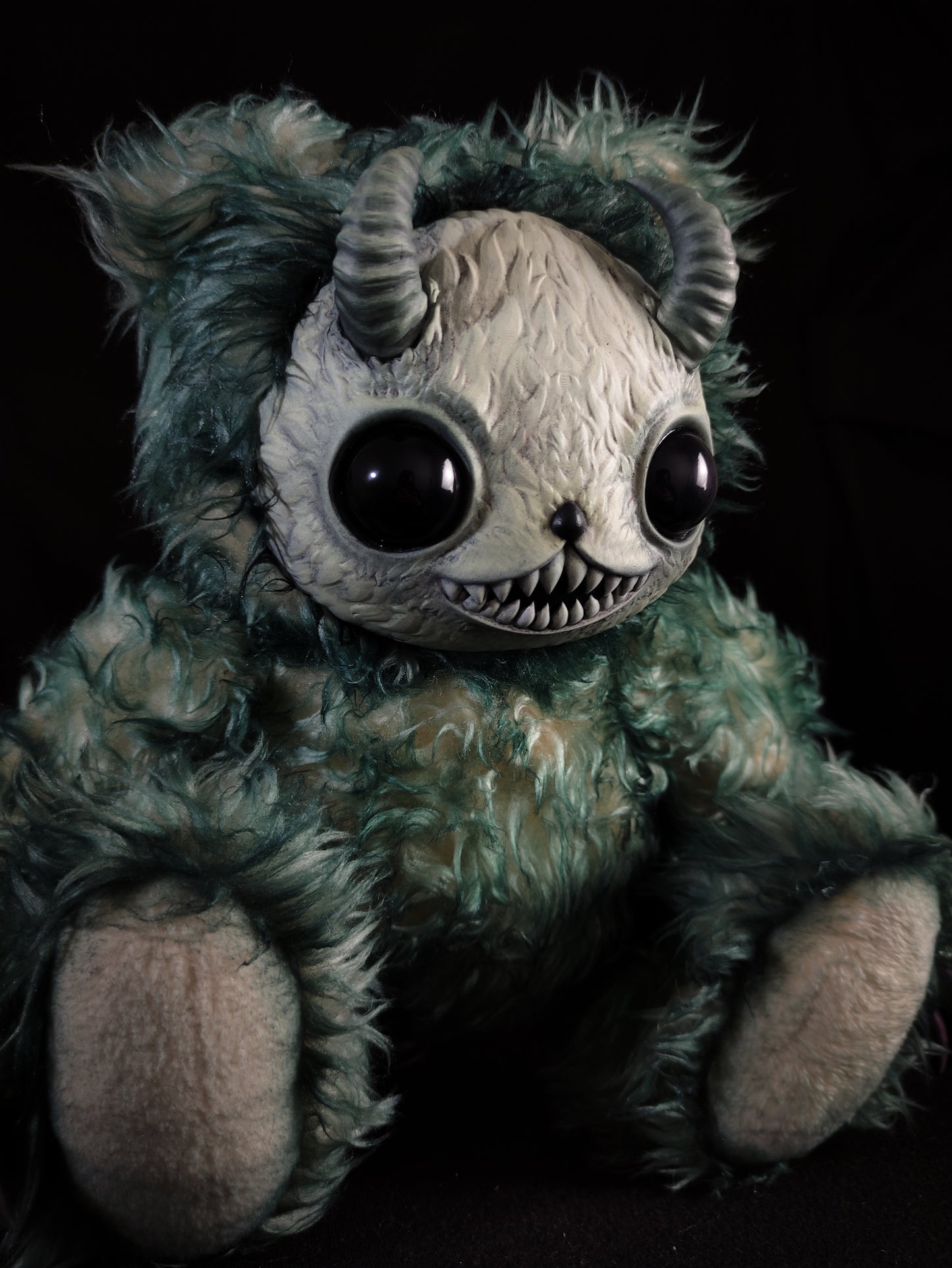 Yukigen (Yuletide Yeti Ver.) - Monster Art Doll Plush Toy