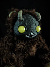 Load image into Gallery viewer, Yukigen (Little Lamplight Ver.) - Monster Art Doll Plush Toy
