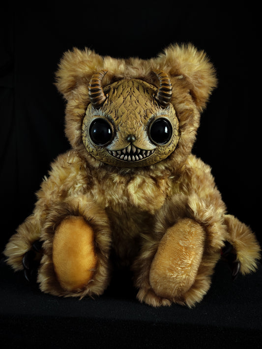 Yukigen (Evil Eggnog Ver.) - Monster Art Doll Plush Toy