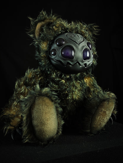Arakobe (Log Lurker Ver.) - Monster Art Doll Plush Toy