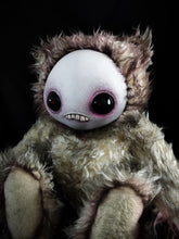 Load image into Gallery viewer, Jitters (Albino Atrocity Ver.) - Monster Art Doll Plush Toy
