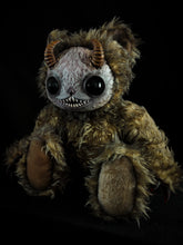 Load image into Gallery viewer, Yukigen (Gloombell Ver.) - Monster Art Doll Plush Toy

