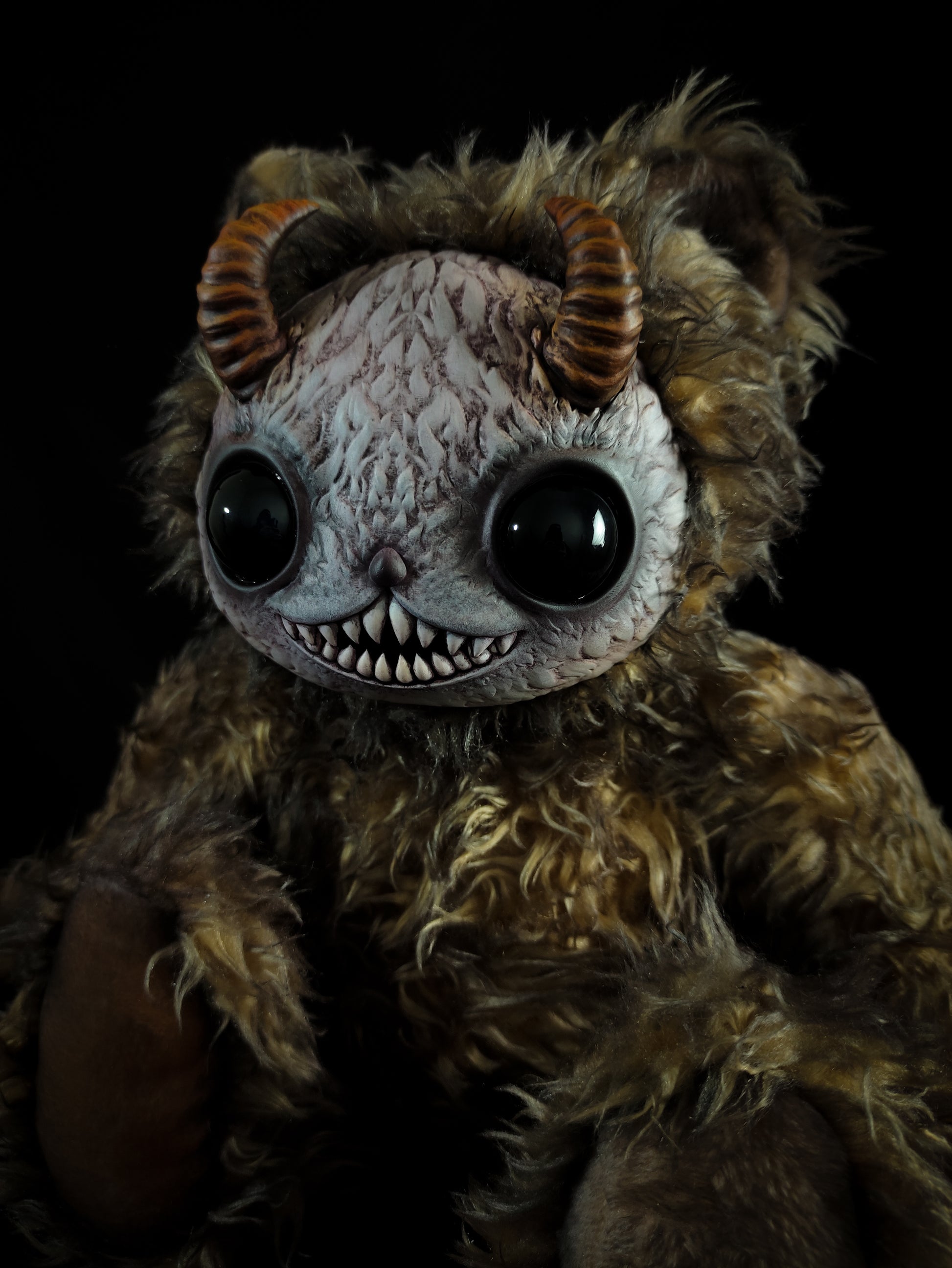 Yukigen (Gloombell Ver.) - Monster Art Doll Plush Toy