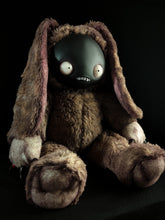 Load image into Gallery viewer, Jitters (Shadow Thumper Ver.) - Monster Art Doll Plush Toy

