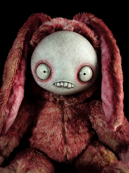 Jitters (Crimson Snowfall) - Monster Art Doll Plush Toy