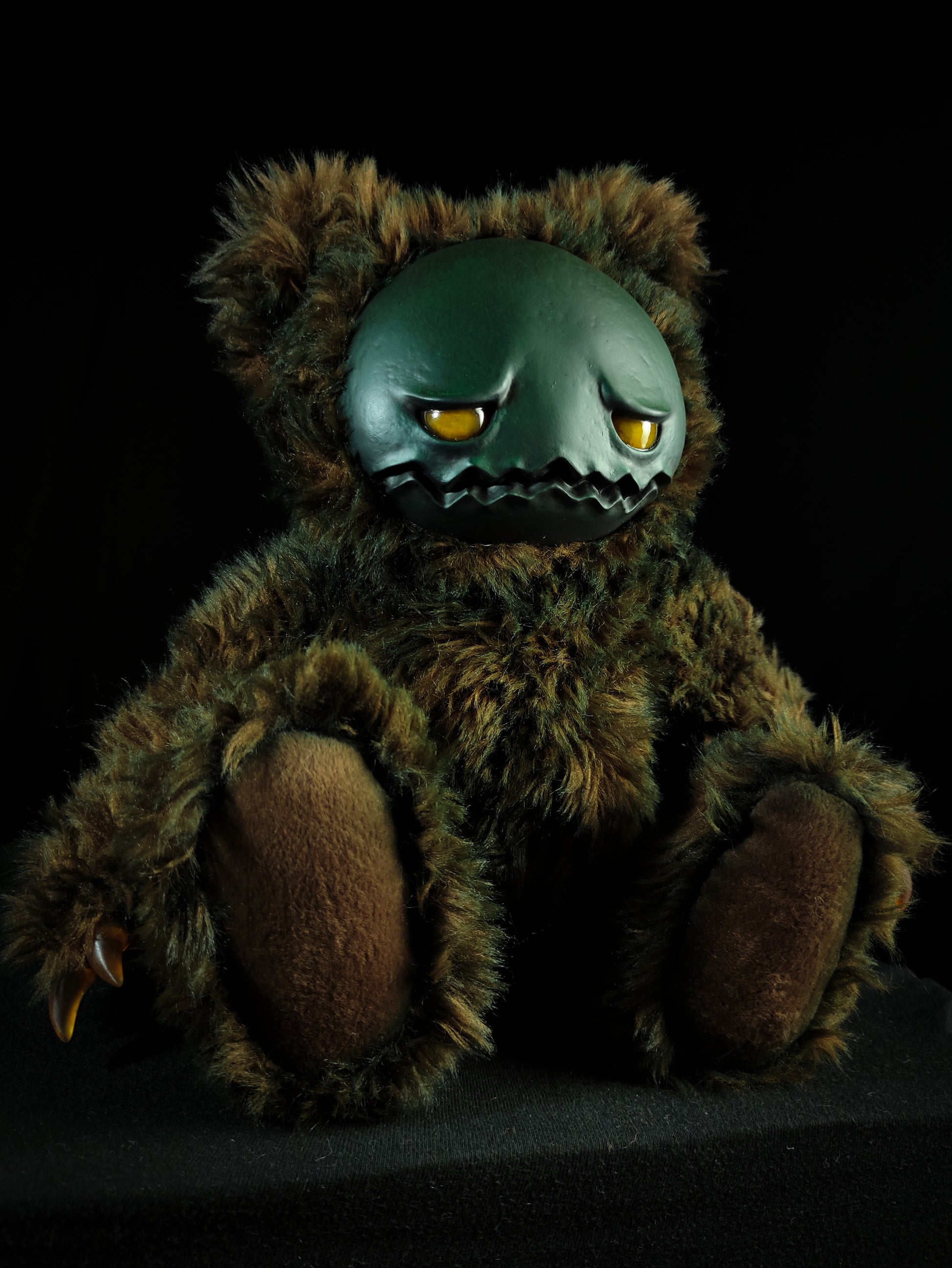 Gosia (Mean Green Ver.) - Monster Art Doll Plush Toy