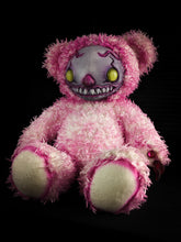 Load image into Gallery viewer, Rottlez (Kotton Kandy Ver.) - Monster Art Doll Plush Toy
