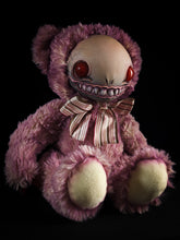 Load image into Gallery viewer, Friend (Glistening Split ver.) - Monster Art Doll Plush Toy

