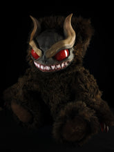 Load image into Gallery viewer, Amon (Looming Terror ver.) - Monster Art Doll Plush Toy
