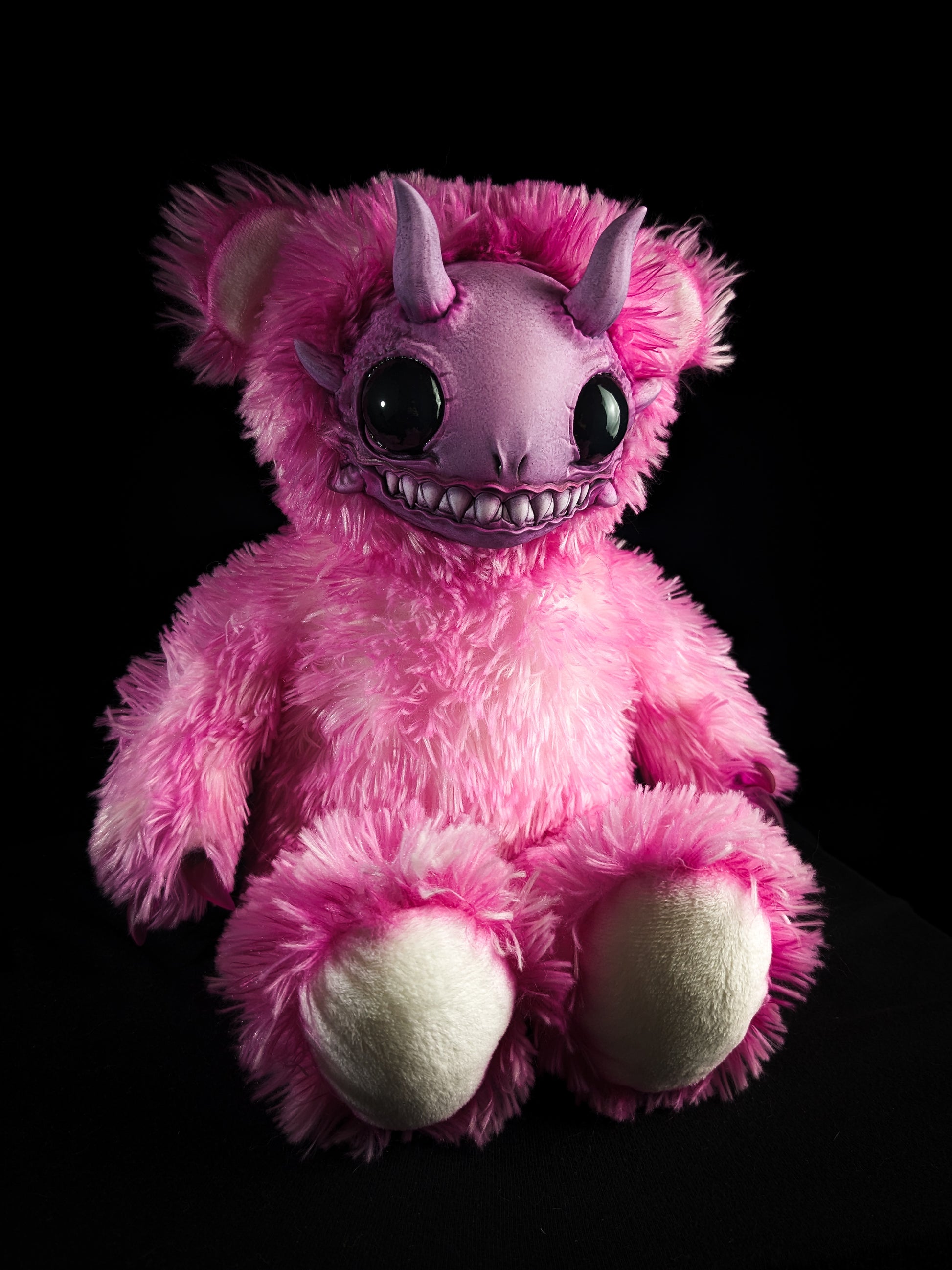 Reeful (Pink Coral ver.) - Monster Art Doll Plush Toy