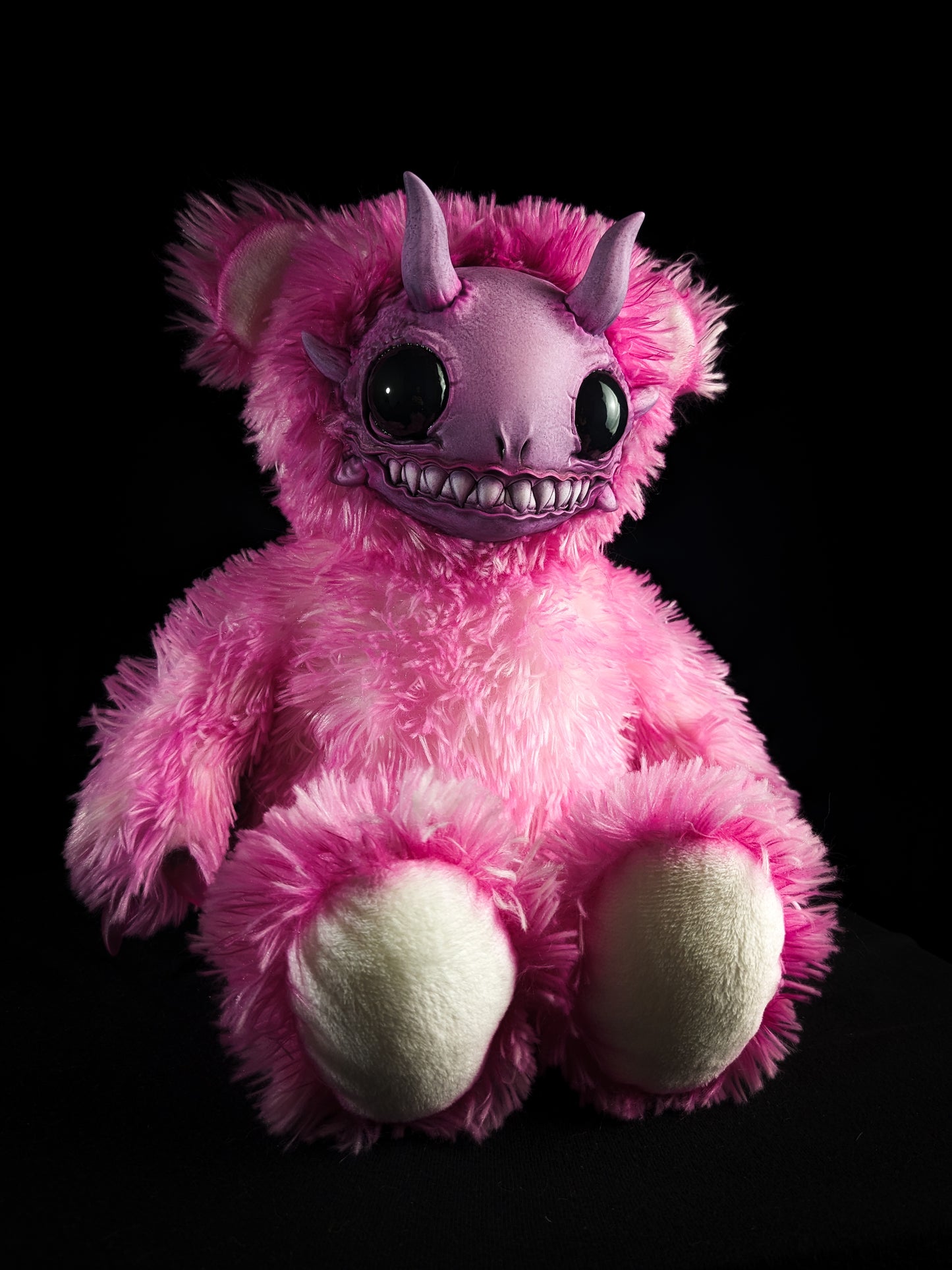 Reeful (Pink Coral ver.) - Monster Art Doll Plush Toy