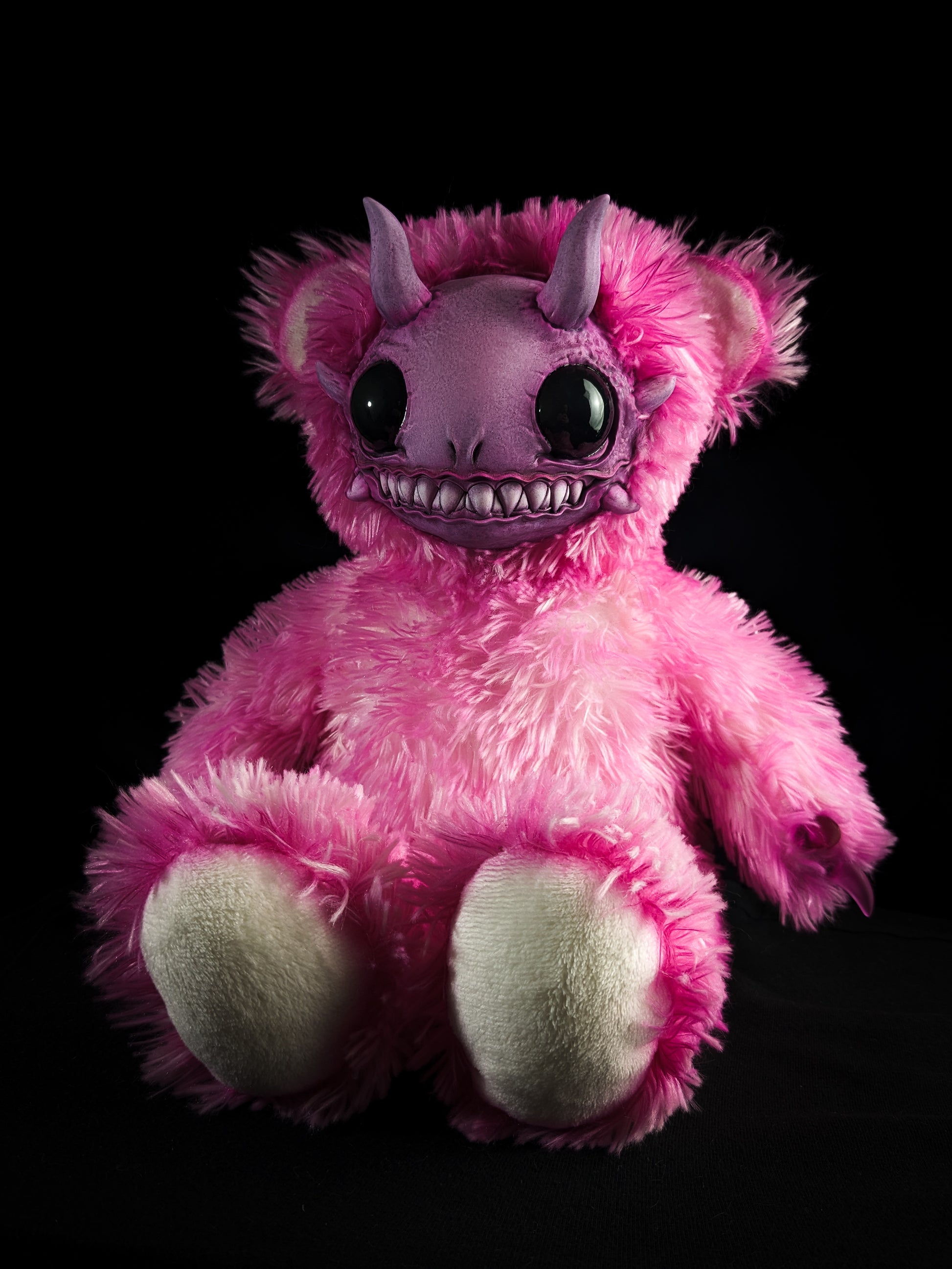 Reeful (Pink Coral ver.) - Monster Art Doll Plush Toy