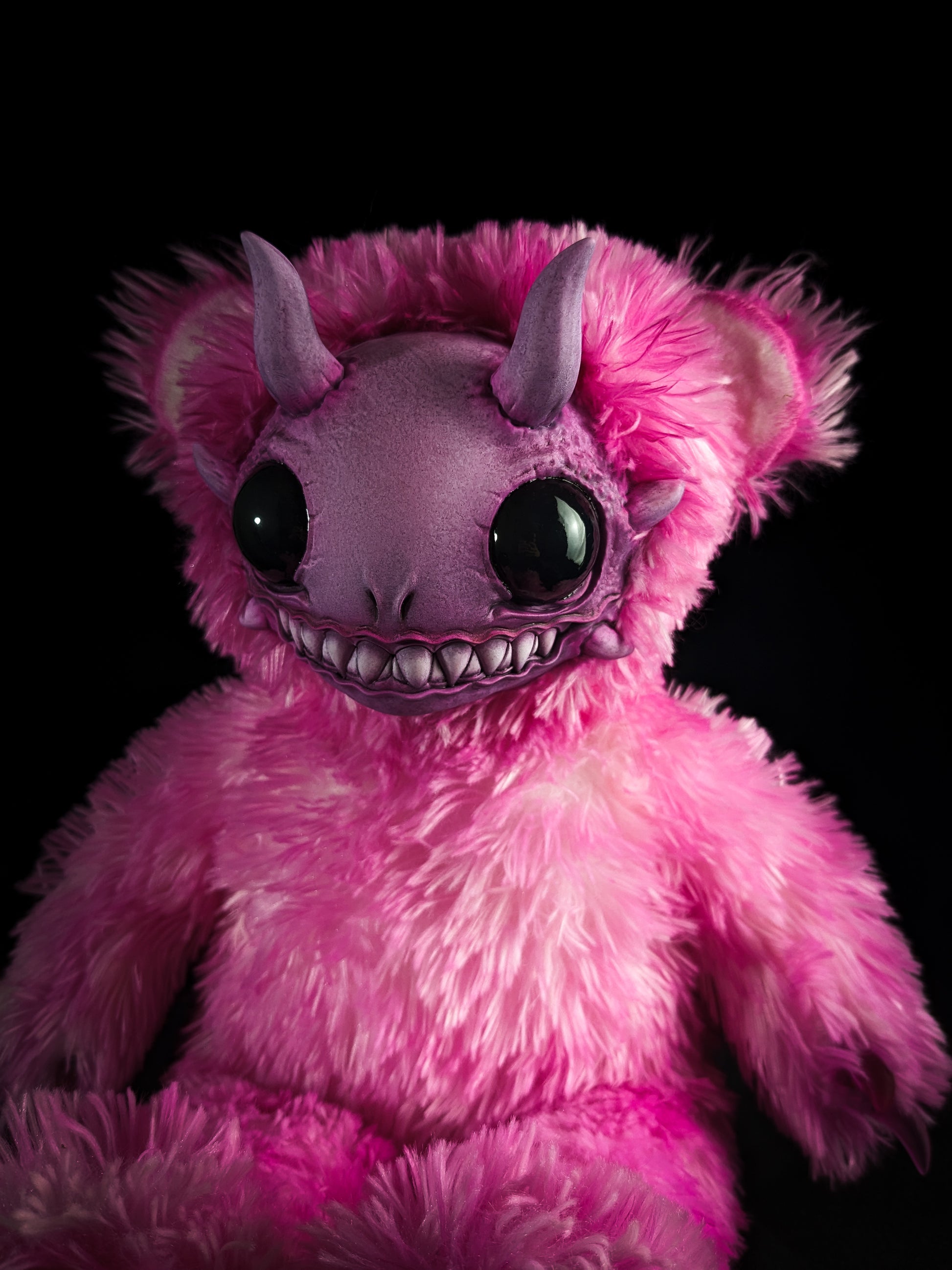 Reeful (Pink Coral ver.) - Monster Art Doll Plush Toy