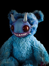 Load image into Gallery viewer, Reeful (Aqua Thunder ver.) - Monster Art Doll Plush Toy
