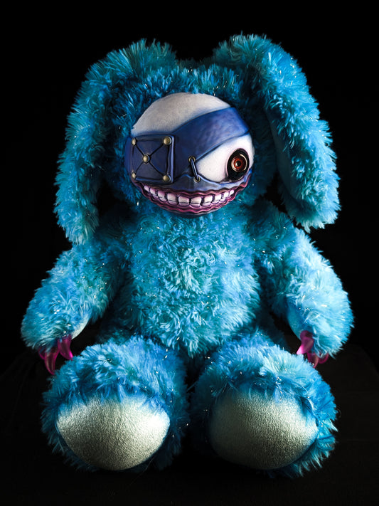 Eyepatch (Kandy Kagune ver.) - Monster Art Doll Plush Toy