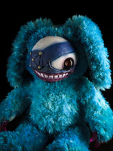 Load image into Gallery viewer, Eyepatch (Kandy Kagune ver.) - Monster Art Doll Plush Toy

