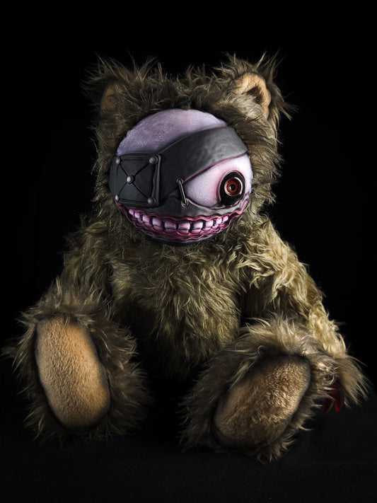 Eyepatch (Kathartic Karnage ver.) - Monster Art Doll Plush Toy
