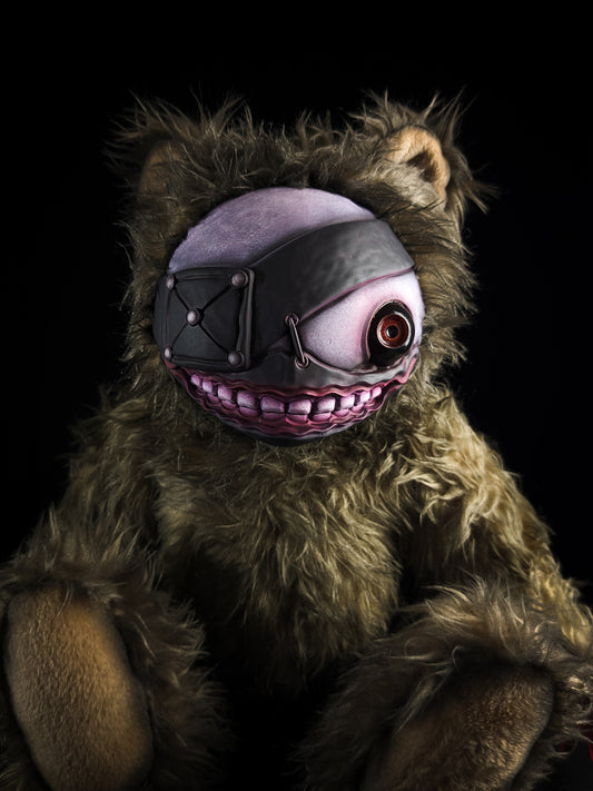 Eyepatch (Kathartic Karnage ver.) - Monster Art Doll Plush Toy