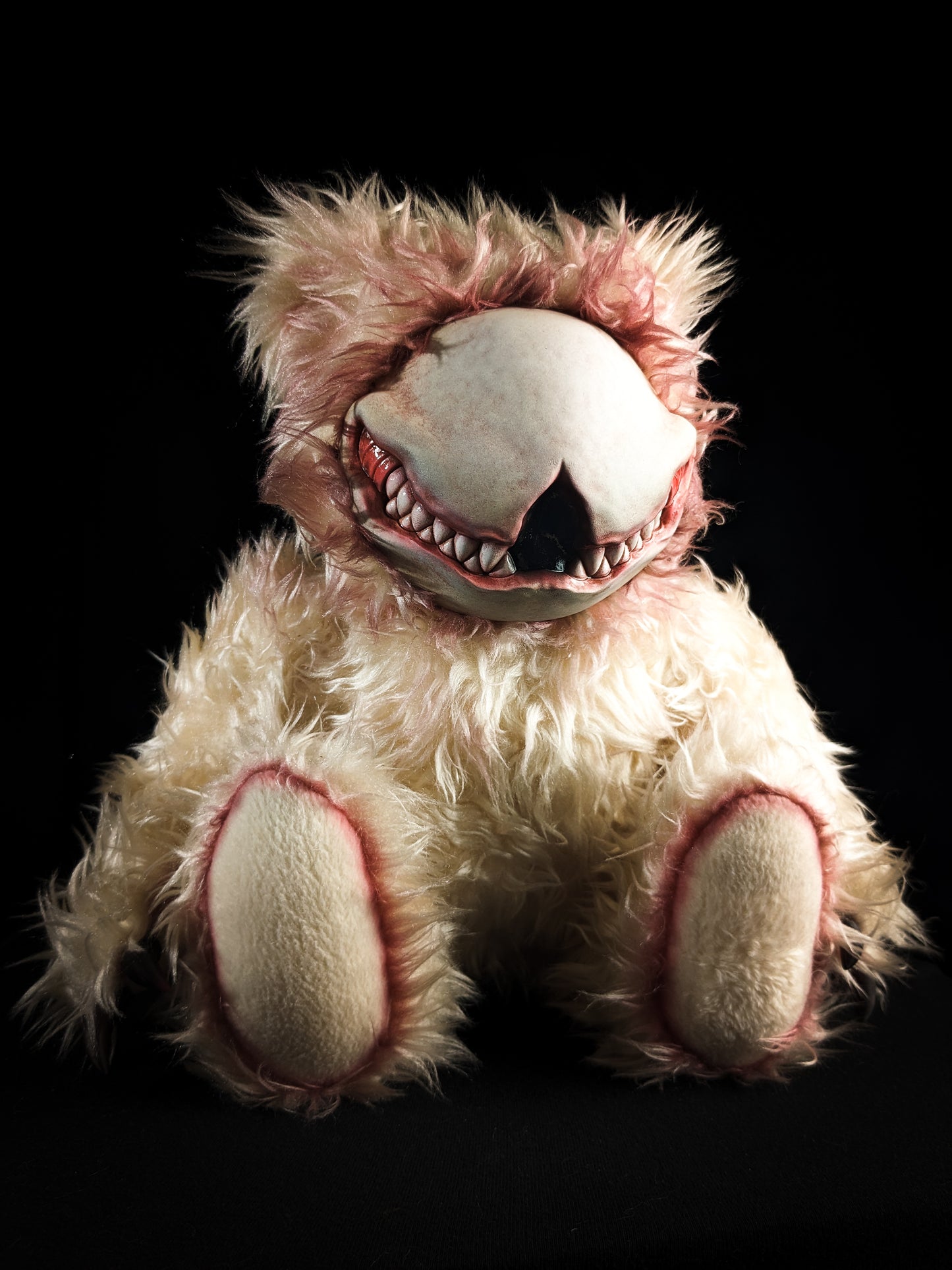 Scratch (Feral Fangz Ver.) - Monster Art Doll Plush Toy