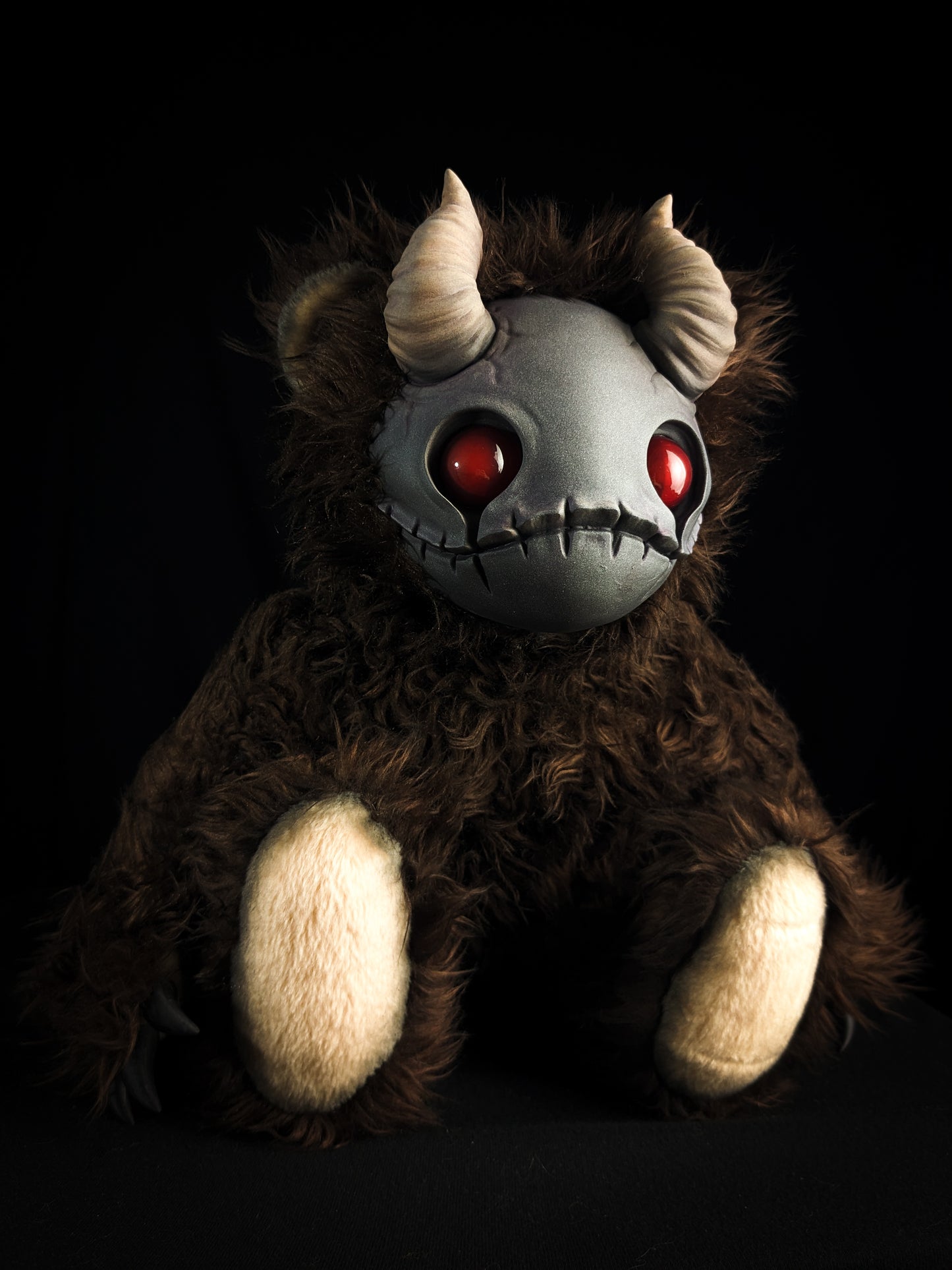 Mori (Evil Possession Ver.) - Monster Art Doll Plush Toy