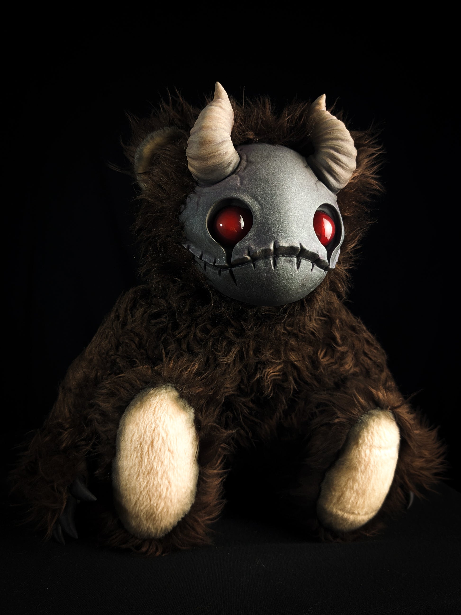 Mori (Evil Possession Ver.) - Monster Art Doll Plush Toy