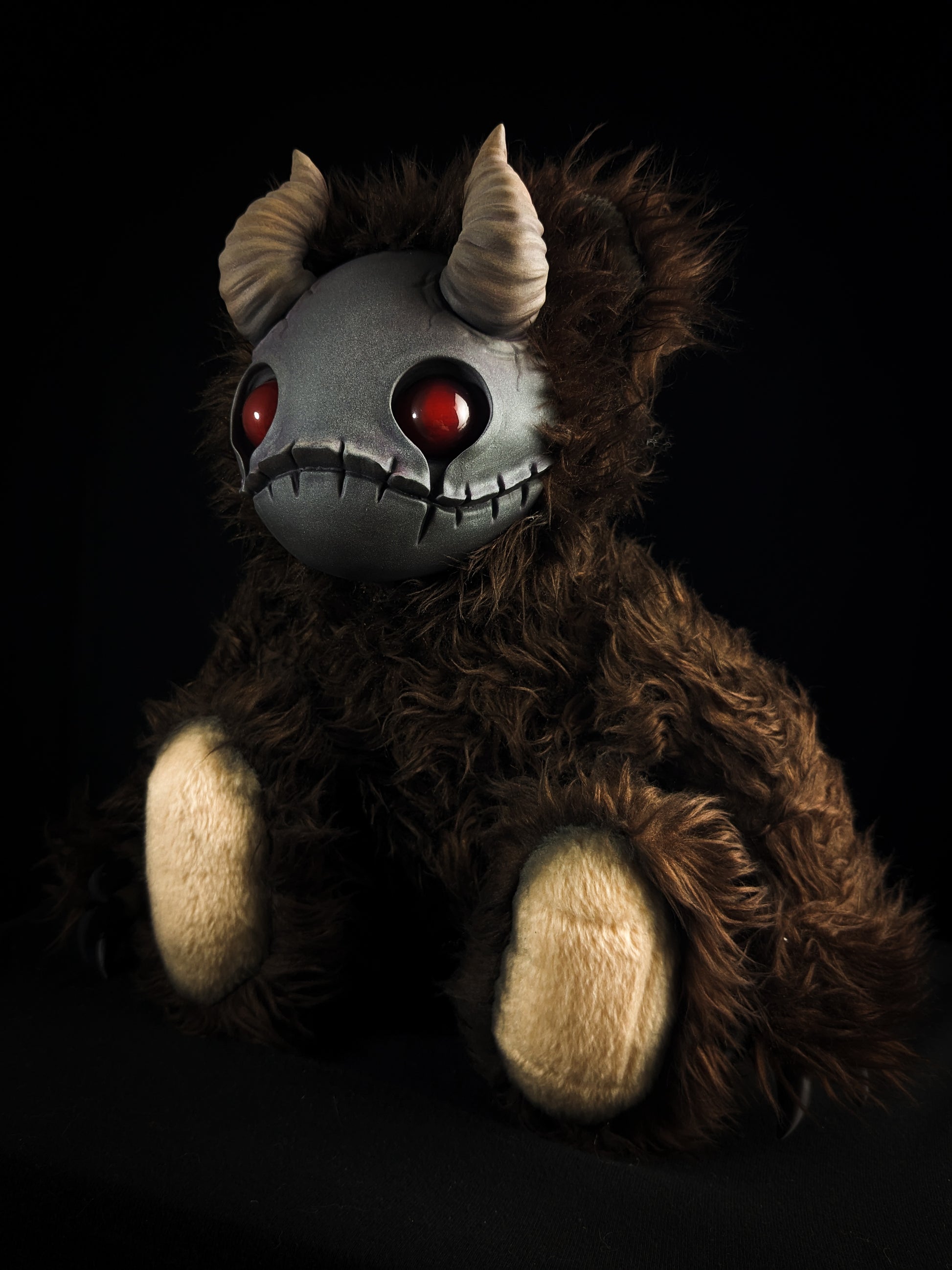 Mori (Evil Possession Ver.) - Monster Art Doll Plush Toy