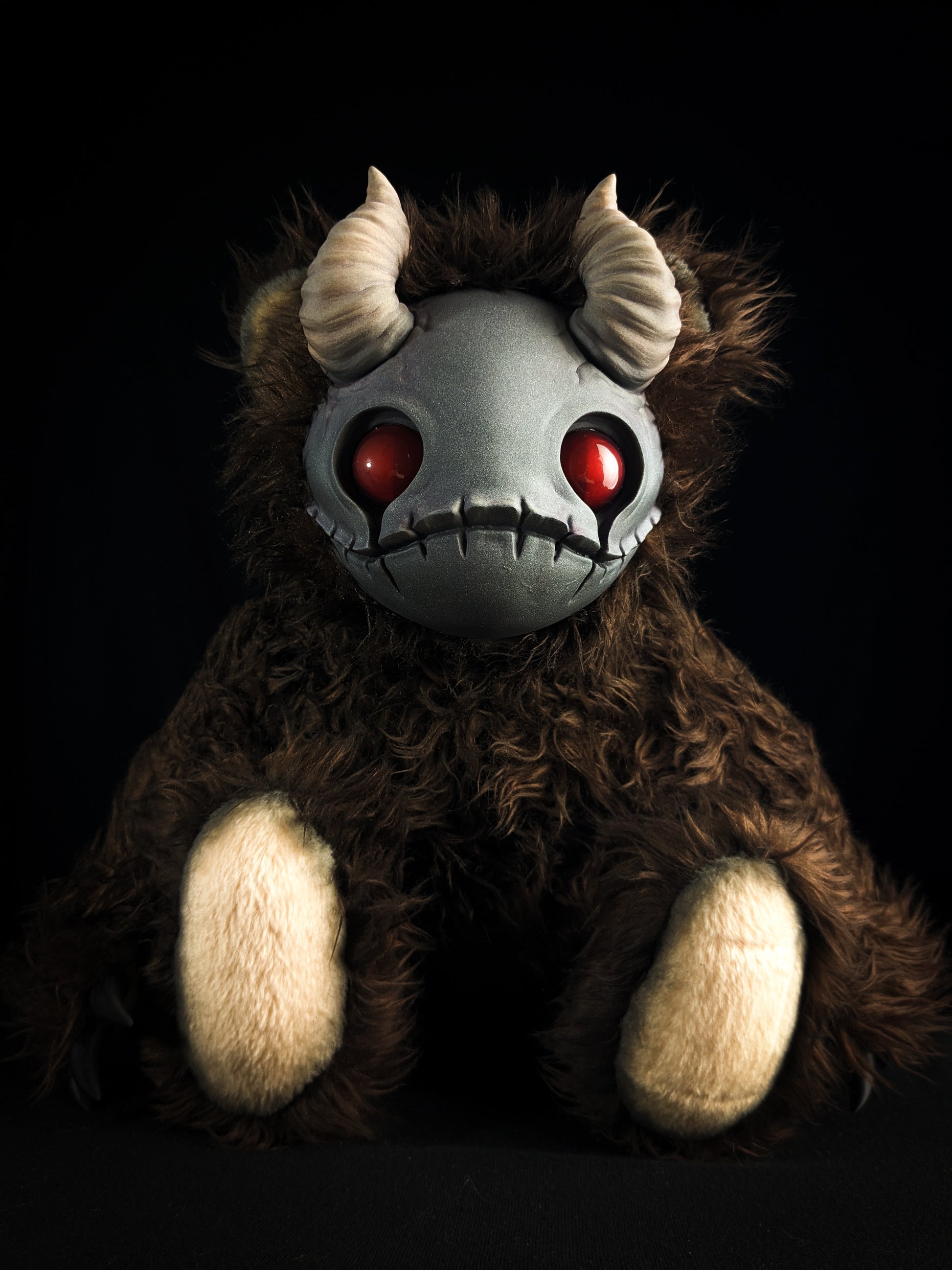 Mori (Evil Possession Ver.) - Monster Art Doll Plush Toy