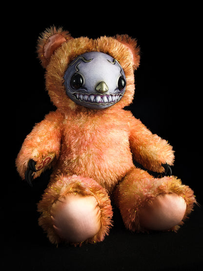 Rottlez (Golden Jester Ver.) - Monster Art Doll Plush Toy