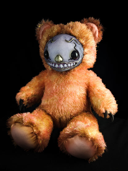 Rottlez (Golden Jester Ver.) - Monster Art Doll Plush Toy