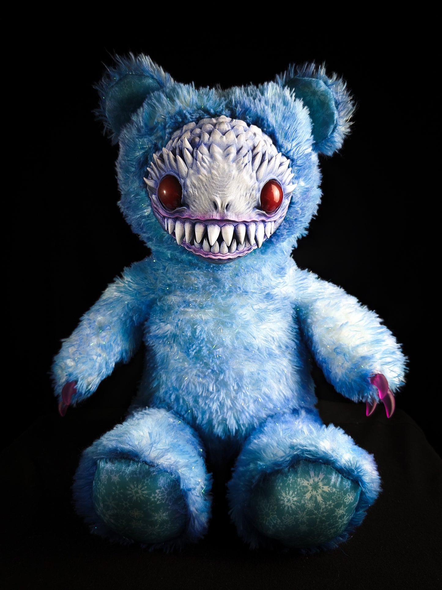 Frenzung (Gloomy Glacier Ver.) - Monster Art Doll Plush Toy