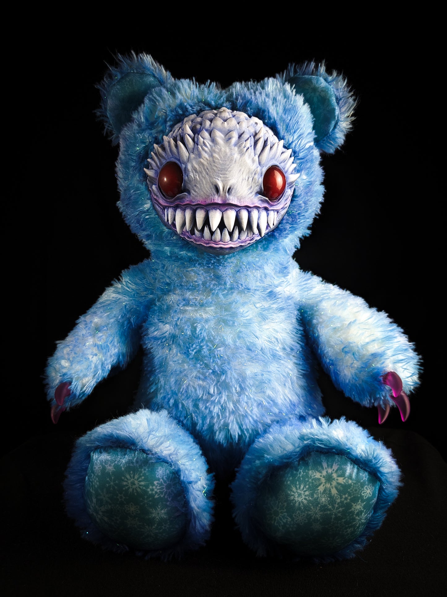 Frenzung (Gloomy Glacier Ver.) - Monster Art Doll Plush Toy