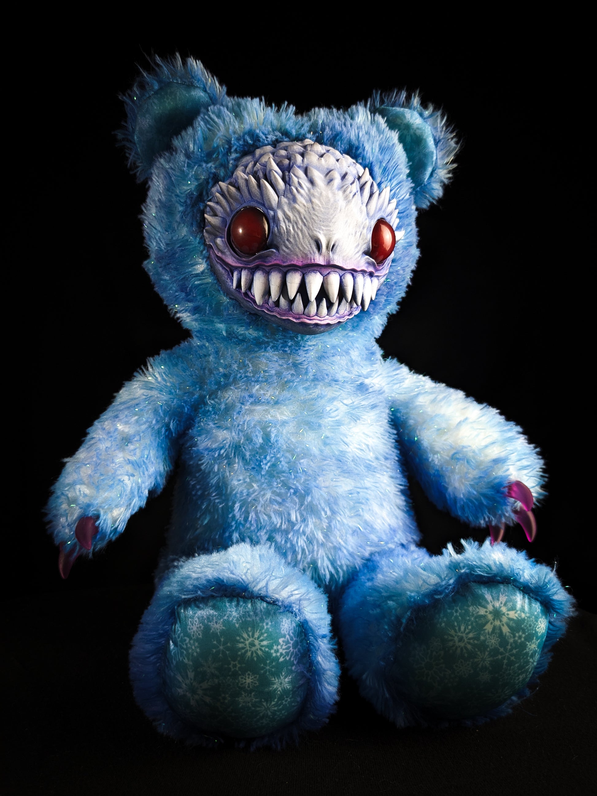 Frenzung (Gloomy Glacier Ver.) - Monster Art Doll Plush Toy