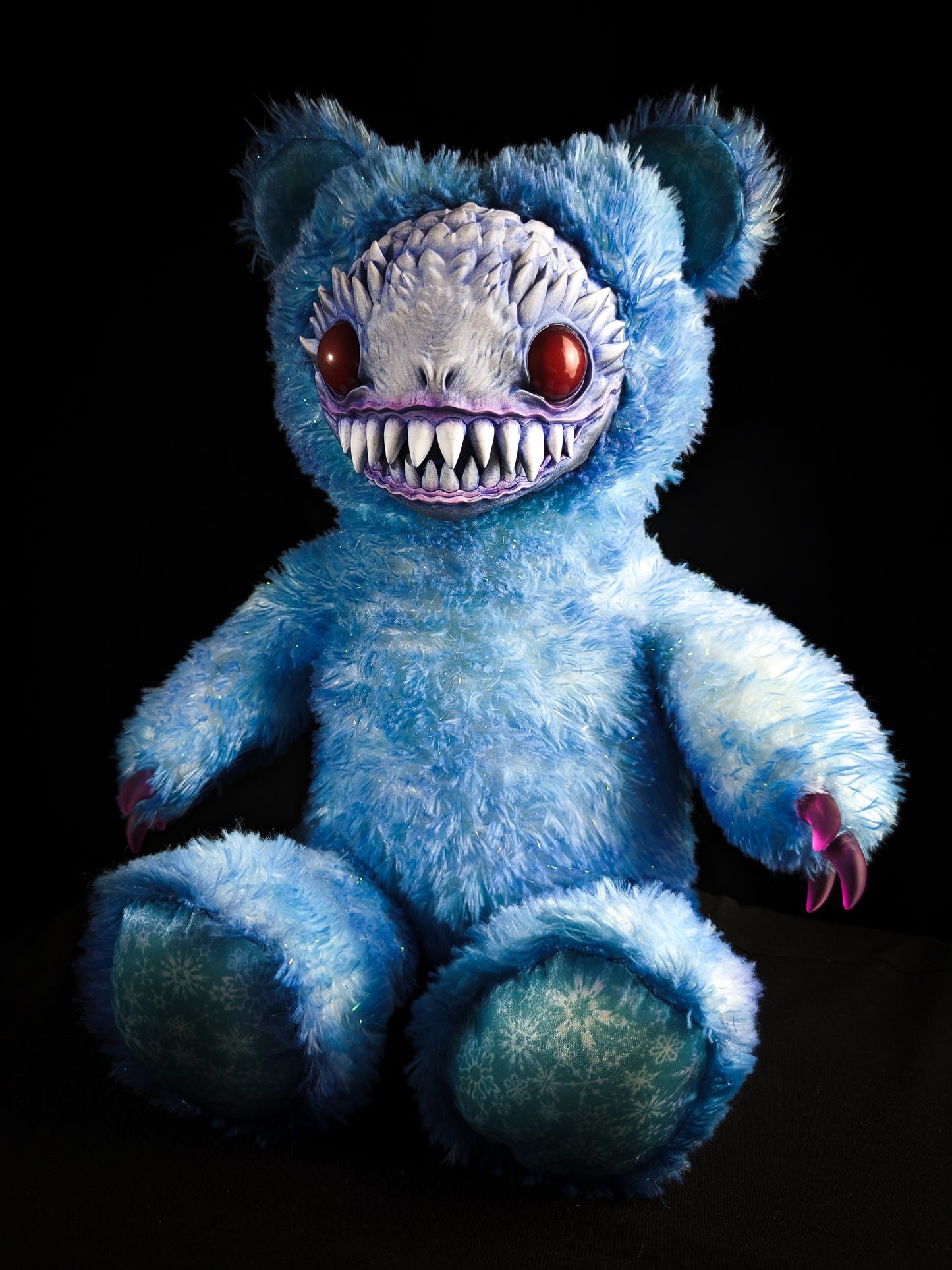 Frenzung (Gloomy Glacier Ver.) - Monster Art Doll Plush Toy