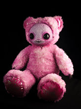 Load image into Gallery viewer, Ningen (Sherbet Haze Ver.) - Monster Art Doll Plush Toy
