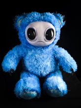 Load image into Gallery viewer, Meeporo (Blue Powder Ver.) - Monster Art Doll Plush Toy
