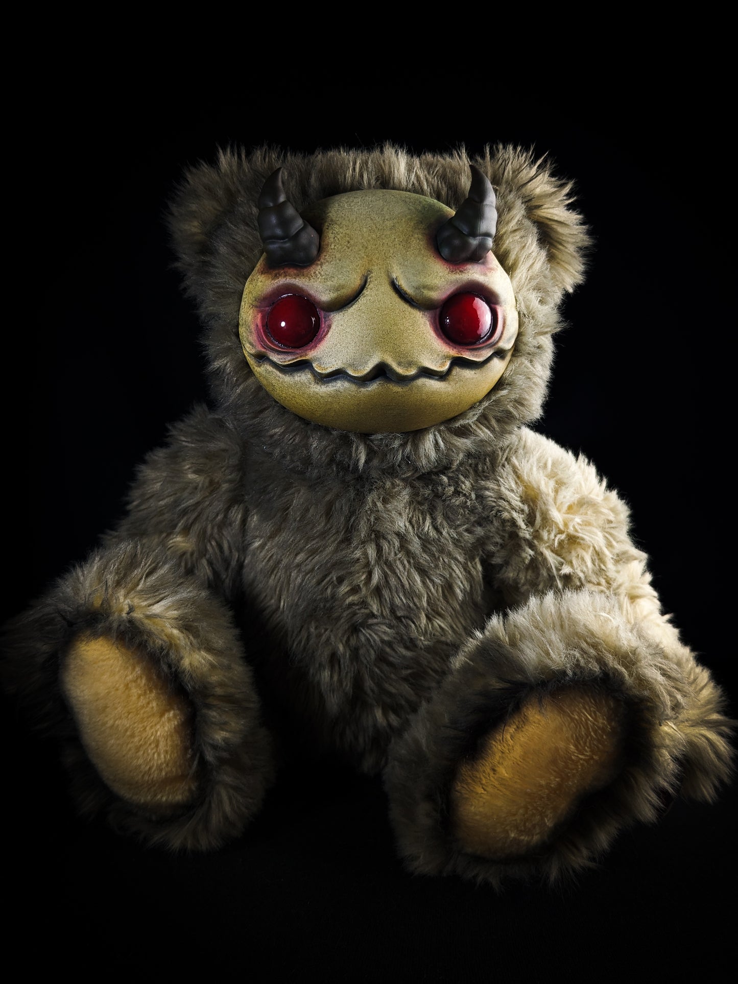 Malevolent Sprite: AZAGARR - CRYPTCRITS Handcrafted Cute Demon Art Doll Plush Toy for Shadowy Enchantresses