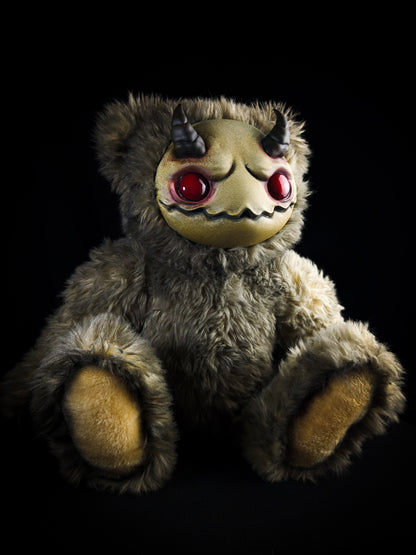 Malevolent Sprite: AZAGARR - CRYPTCRITS Handcrafted Cute Demon Art Doll Plush Toy for Shadowy Enchantresses