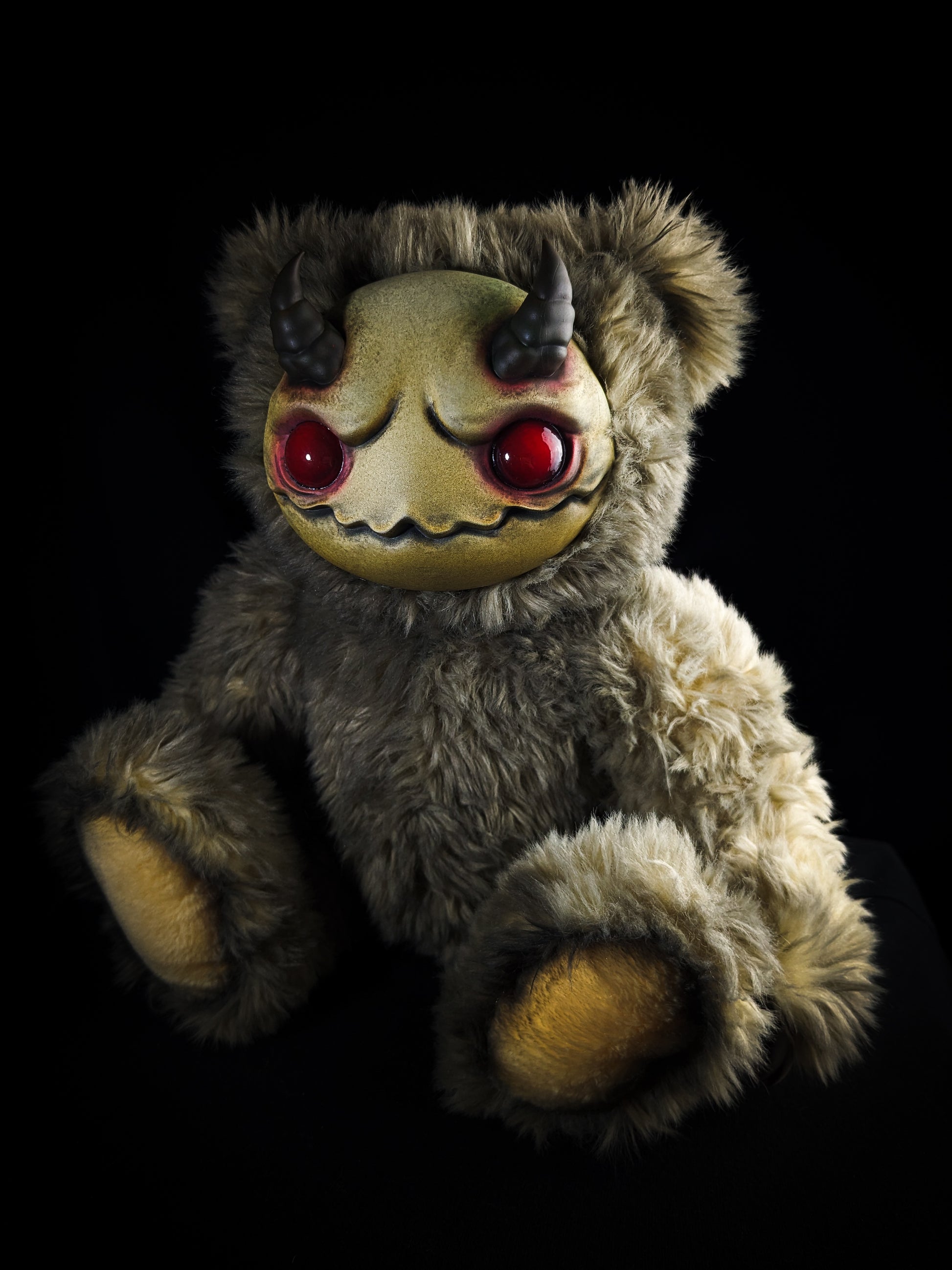 Malevolent Sprite: AZAGARR - CRYPTCRITS Handcrafted Cute Demon Art Doll Plush Toy for Shadowy Enchantresses