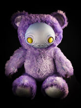 Load image into Gallery viewer, Ectophasma (Pearlescent Phantom Ver.) - CRYPTCRITS Monster Art Doll Plush Toy
